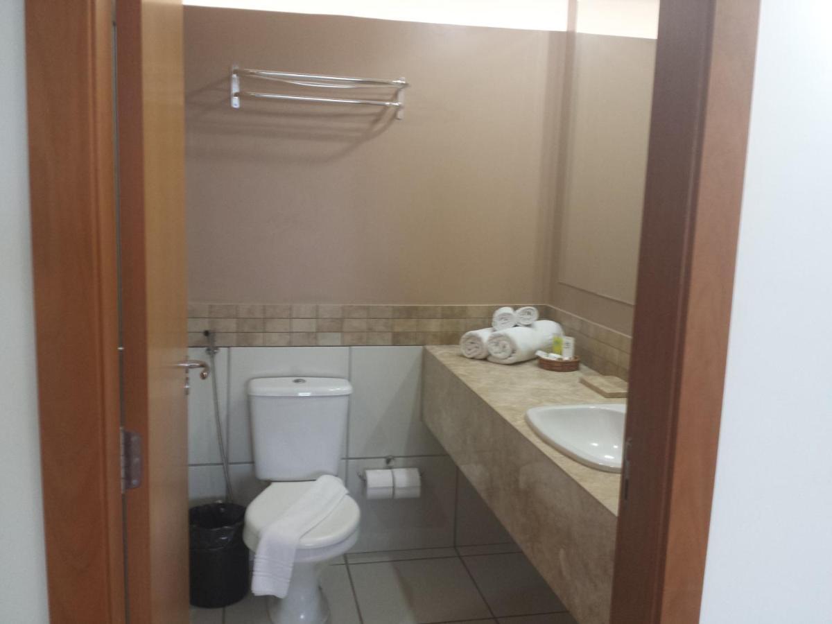Flat Le Jardin Suites Caldas Novas Kültér fotó
